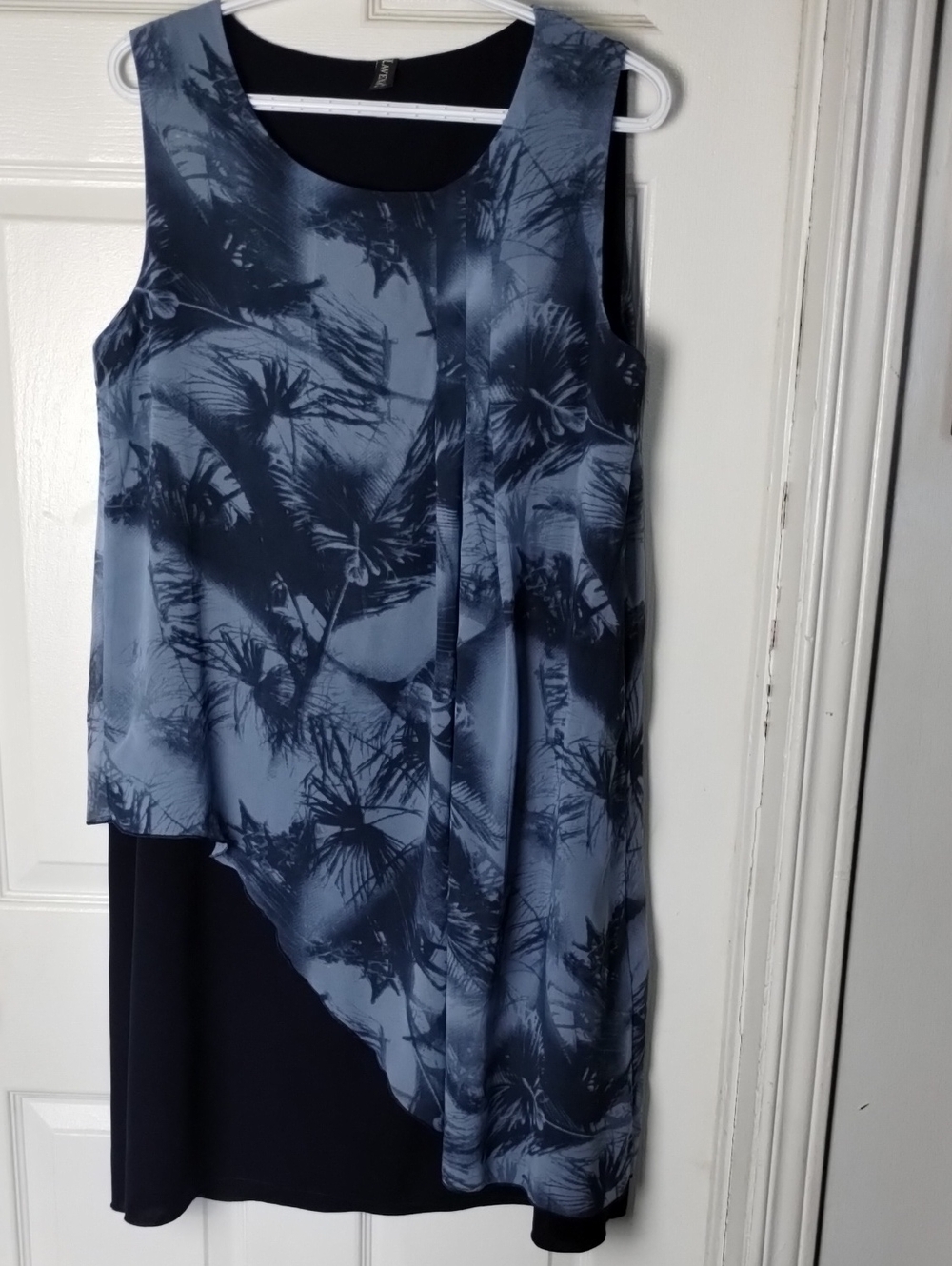 Lavena Asymmetric Layered Tropical Palm Print Dress – Size Med